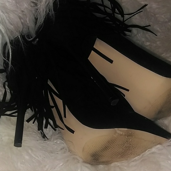 Shoes - Picture 3 of 3